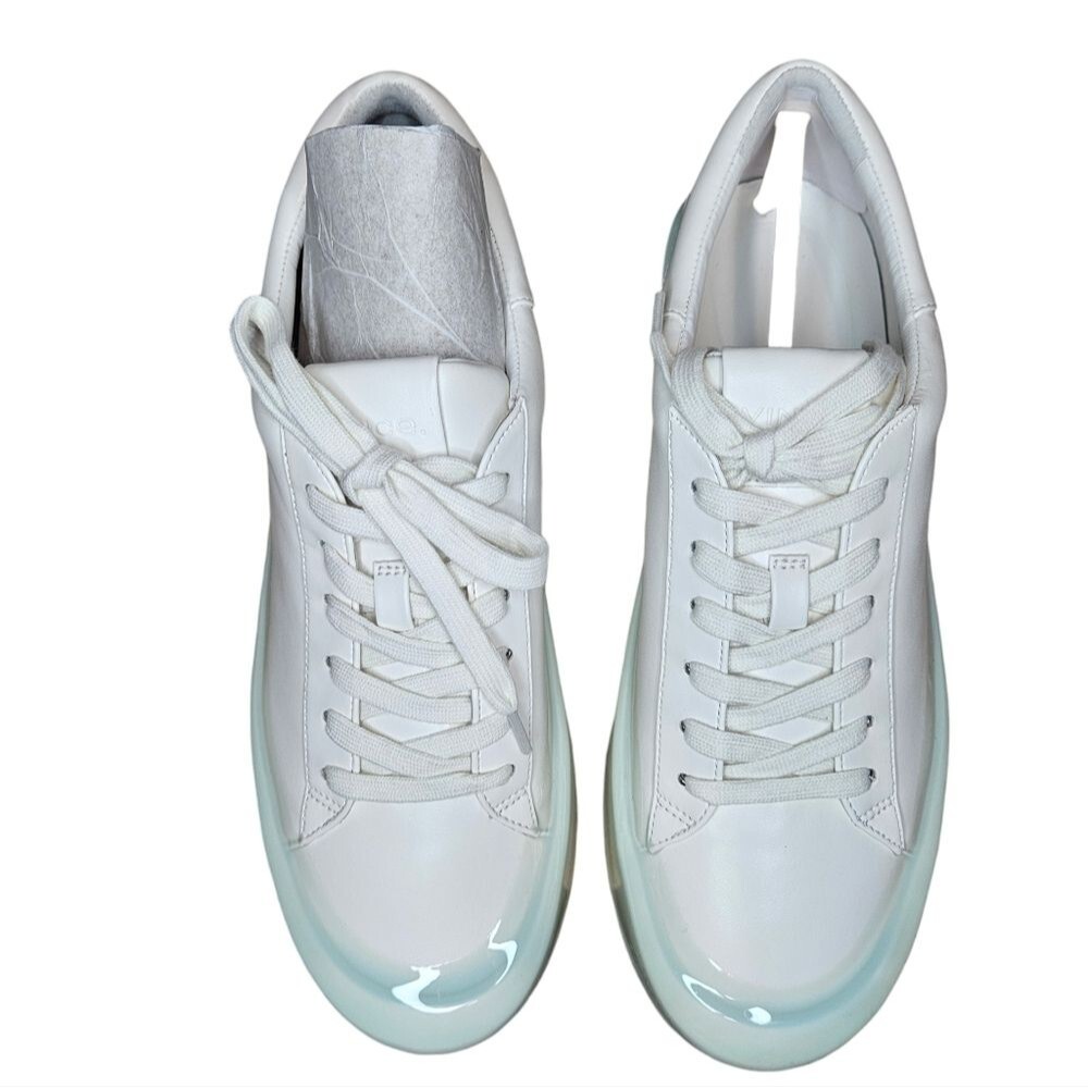 VINCE Gabi Dipped White and Blue Misty 8.5 NIB